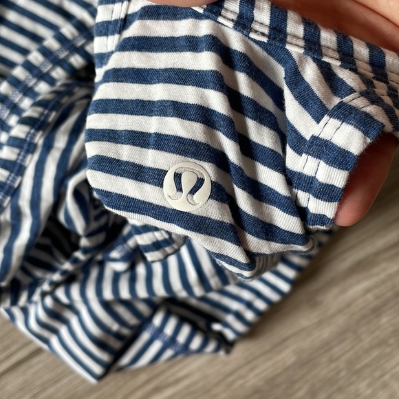 Lululemon Tank - Excellent Condition - Picture 2 of 2